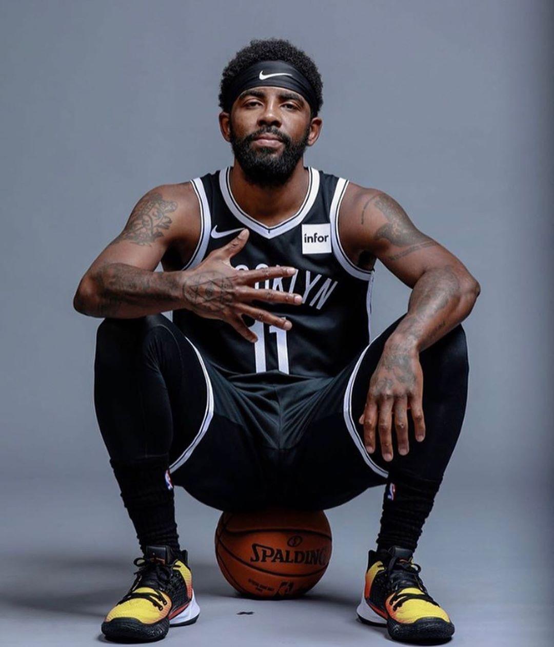 我们从多个 我们从多个