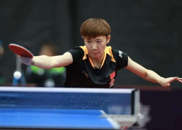 更重现了那 更重现了那