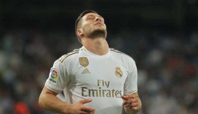 激烈对抗中 激烈对抗中