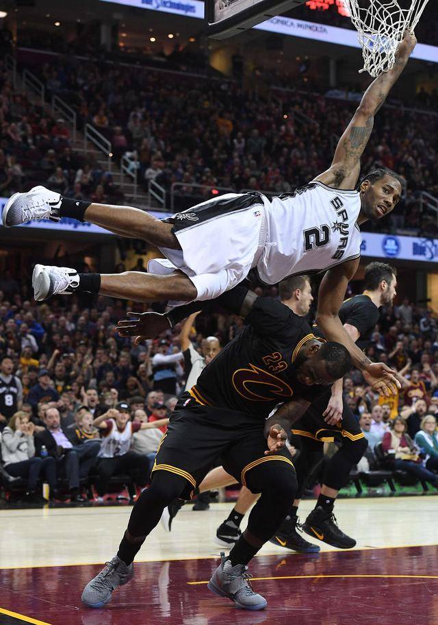 之硬碰硬 之硬碰硬